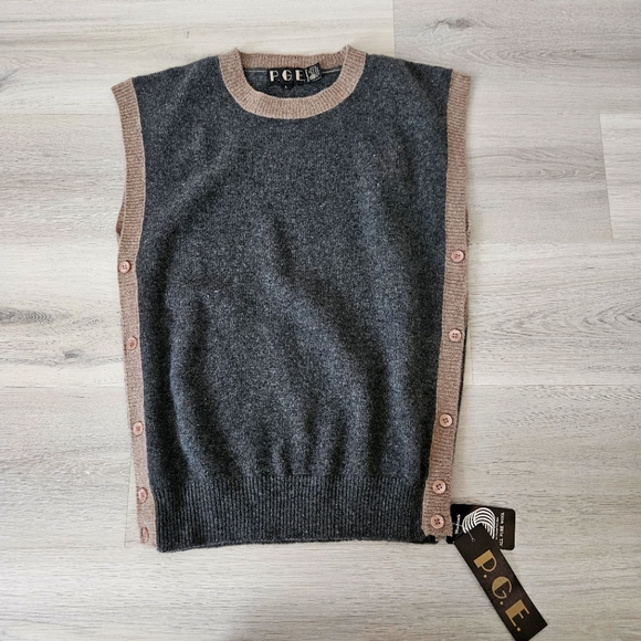 NWT Knit Wool VEST 100% Lambs Wool Vintage 80's Neutral Grandpa Grandma Academia - Picture 1 of 12